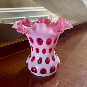 Fenton Glass Cranberry Opalescent Coin Dot Optic Ruffle Top Vase