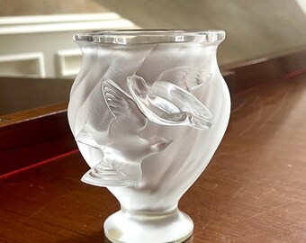 2005 Lalique France Crystal Button Rose Opalescent Vase 14” H