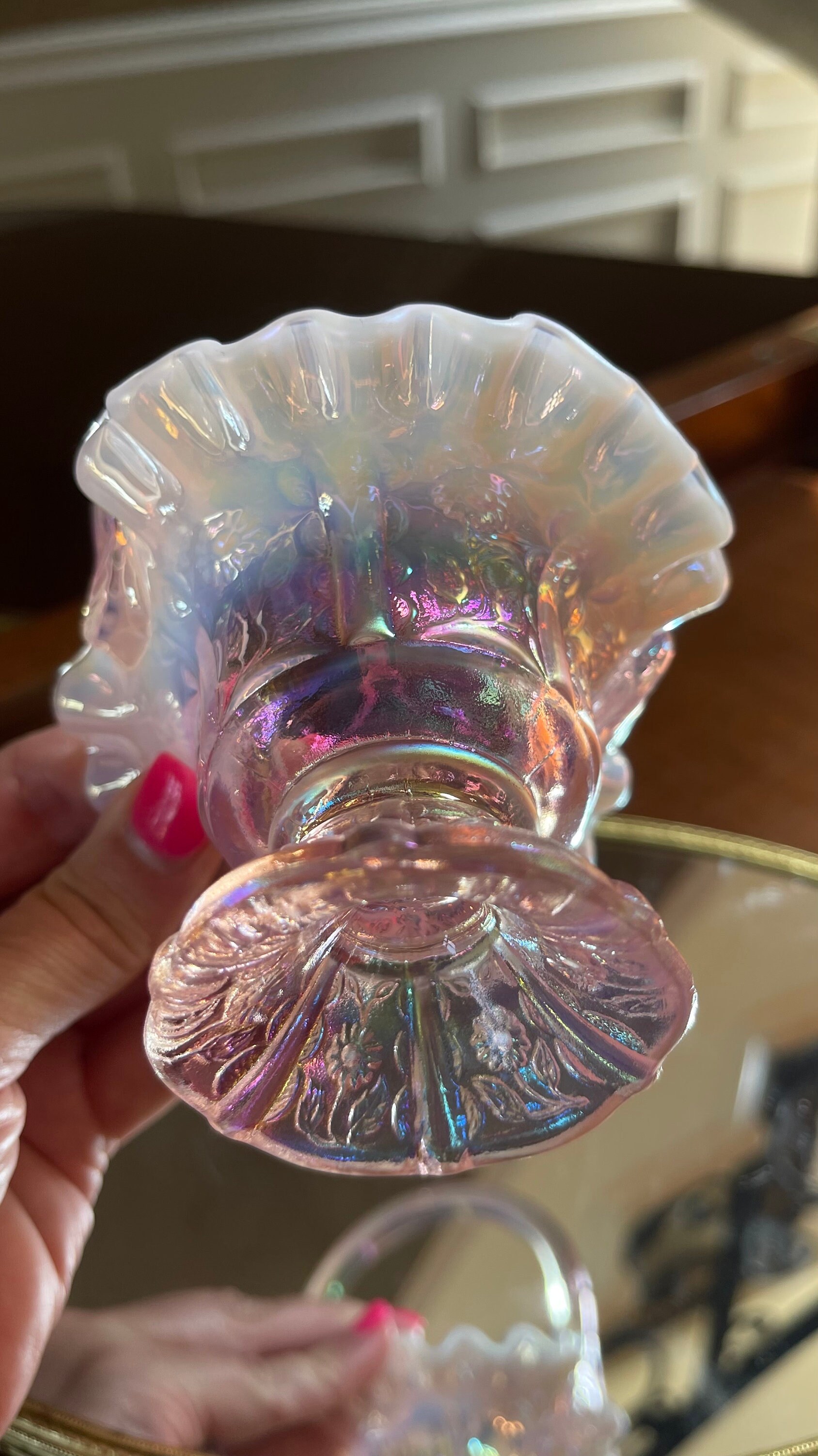 フェントン アート グラス ピンク 虹色 ミニチュア 5.5 インチ