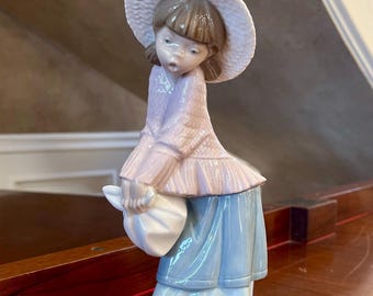 NAO by LLADRO 磁器製 哺乳瓶を持った男の子の置物 スペイン - Etsy 日本