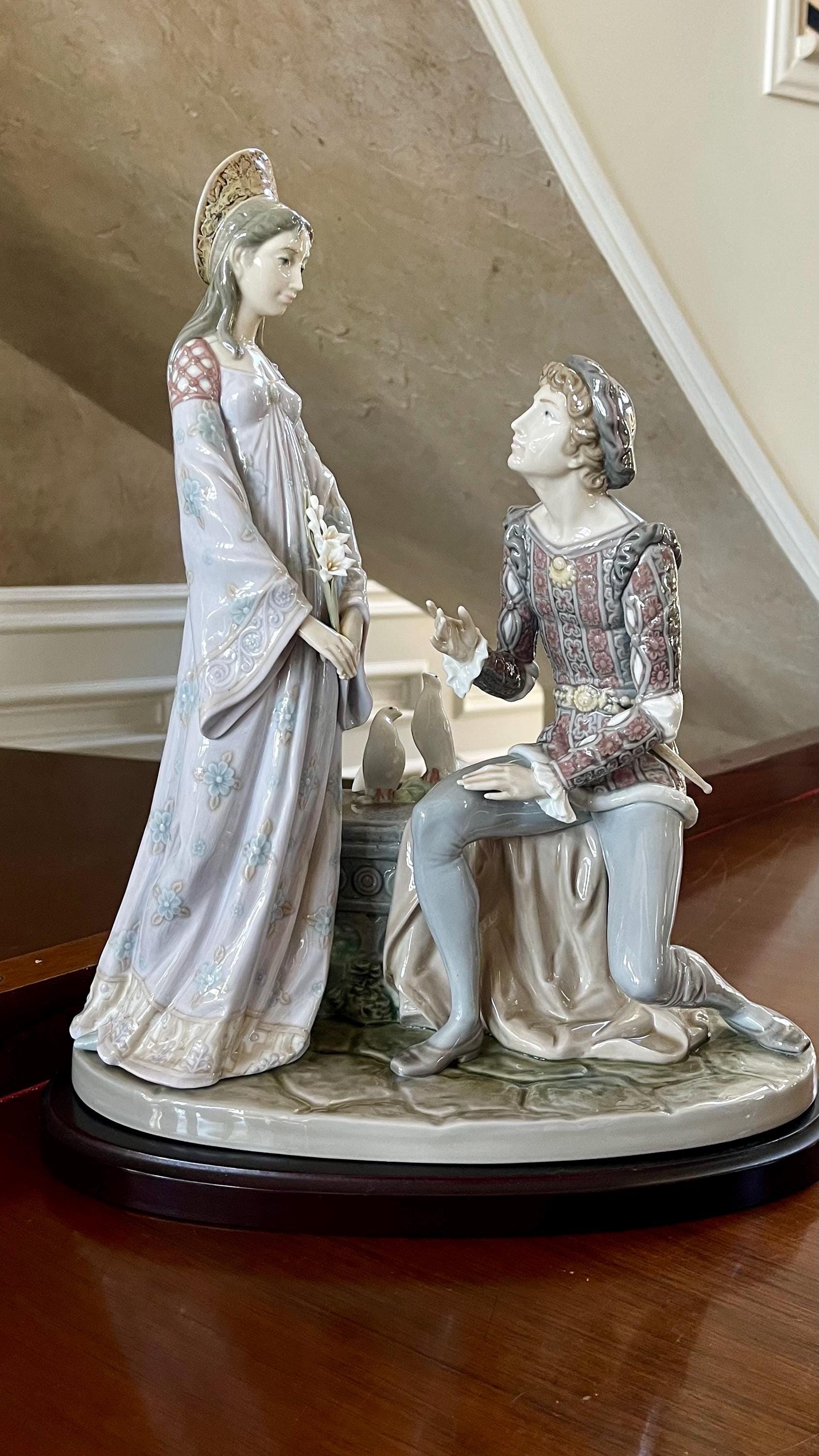 Lladro Lancelot & Guinevere 1434 “vows” Mint Condition in Original