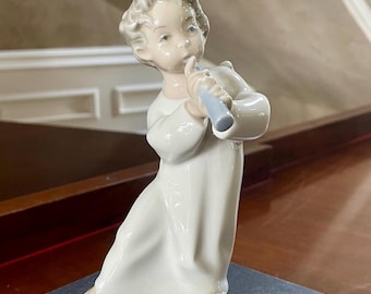 リヤドロ　フルートを持つ天使の置物 リヤドロ フルートを持つ天使 - Etsy 日本