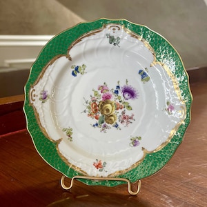 Herend Hungary 6 1/4” Bread and Butter Plate Bouquet Green Border