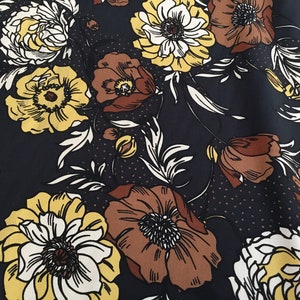 NEW Haute 100% Viscose Floral Print Fabric