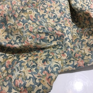 NEW High Class Cotton Sateen Floral Print Fabric Made In England