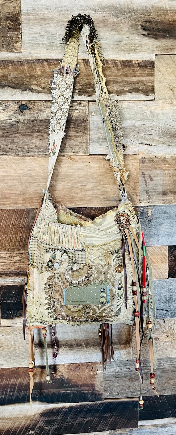 Bolso gitano vintage con flecos, estilo hippie, chic y diosa de la tierra,  hecho a