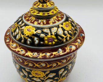 Benjarong Jar with lid, Thai hand-painted pottery, Gold Decorative Pot, Royal Pottery Vase, Unique Colorful Gift Gift Wedding gift,
