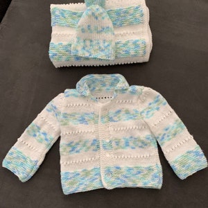 Sweater hat blanket