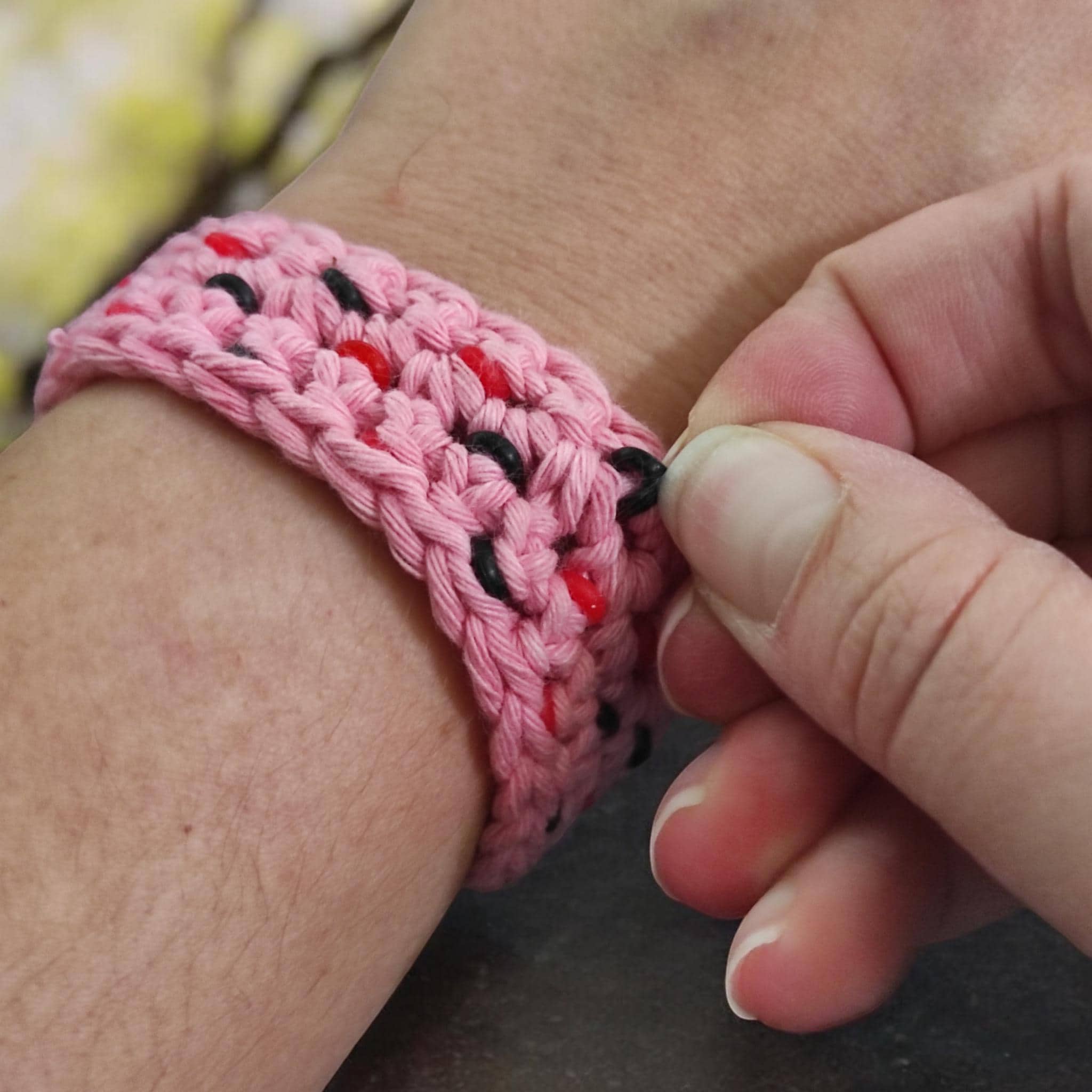 Custom Skin picking fidget bracelet Crochet Dermatillomania fidget toy  Washable Busy hands Nail biters Stress relief Gift Sensory needs