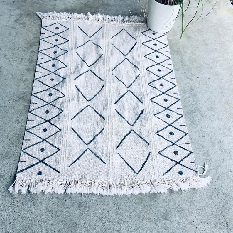 Area rug Small neutral rug Handpainted Geometric rug 100% cotton rug image 4