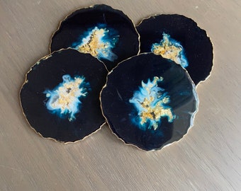 Custom Colors, Set of 4, LARGE ROUND Shaped Geode Coasters