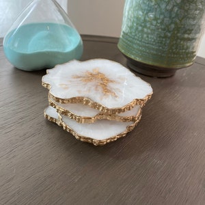 Geode Shaped Resin Coasters, Set of 4 (multi-shaped) in White or Black