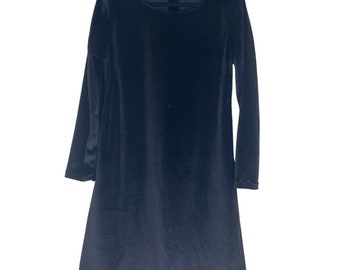 black velvet long sleeve swing style dress. Size Medium
