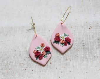 Jenny Rose earrings, floral earrings, pink and white rose floral earring, Devere, clay flower earrings, handmade flower bouquet jewelry