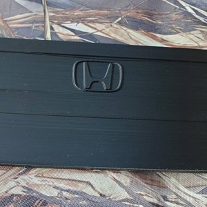 STL FILE ONLY - Honda Ridgeline Center Console Divider (1st Generation Trucks Only)