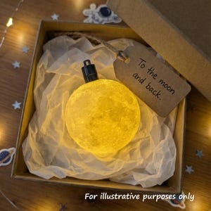 3D Printed Moon Lamp Ornament – Lunar Night Light, Space Decor, Astronomy Gift