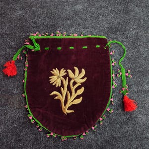 Tessuto antico, ricamo, ricamo antico, sacchi per soldi, sacchi per soldi antichi, sacchi per soldi ricamati, tessuto anatolico, ricamo turco