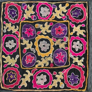 Embroidery, decorative embroidery, suzani, Wall decorations,home decorations, Silk embroidery, decorative textile, wall decor, home decor