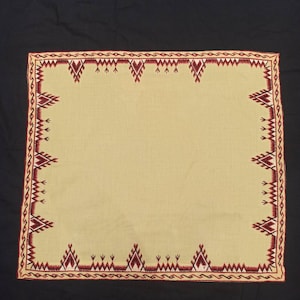 Vintage textile, embroidery, vintage embroidery, tablecloth, handmade textile, decorative textile, decorative embroidery,home decor, vintage