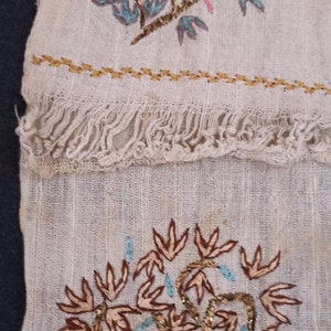 Antique textile Anatolian handcrafted embroidery textile image 4