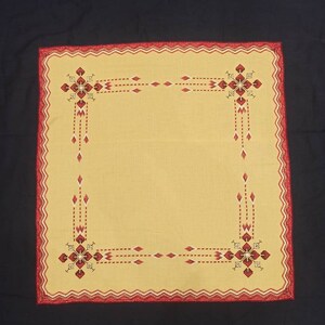 Vintage textile, embroidery, vintage embroidery, tablecloth, handmade textile, decorative textile, decorative embroidery,home decor, vintage