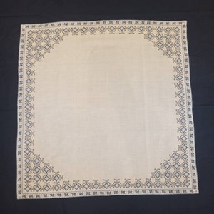 Vintage textile, embroidery, vintage embroidery, tablecloth, handmade textile, decorative textile, decorative embroidery,home decor, vintage