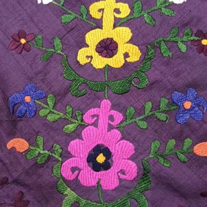 Antique textile , Suzani embroidery