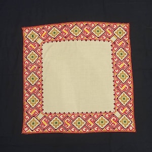 Vintage textile, embroidery, vintage embroidery, tablecloth, handmade textile, decorative textile, decorative embroidery,home decor, vintage