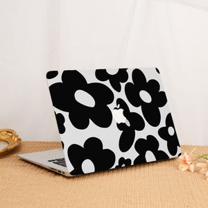 Stylish Black Flower Design MacBook Case for New 2025 M4 Air 15/13 Inch A3240 A3241 Laptop Cover for MacBook Pro 14 15 16 Inch 2024 M3 M2 M1