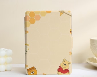 Etui na Kindle'a z Kubusiem Puchatkiem, personalizowane etui Paperwhite, etui Kindle 11" 10", etui Kindle Colorsoft, etui Kindle Paperwhite 6/5, etui KOBO