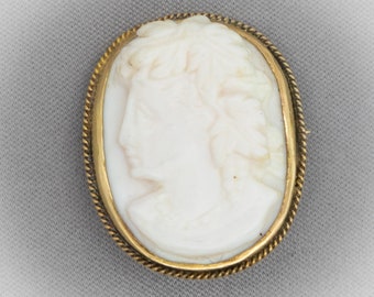 Vintage shell gesneden cameo broche