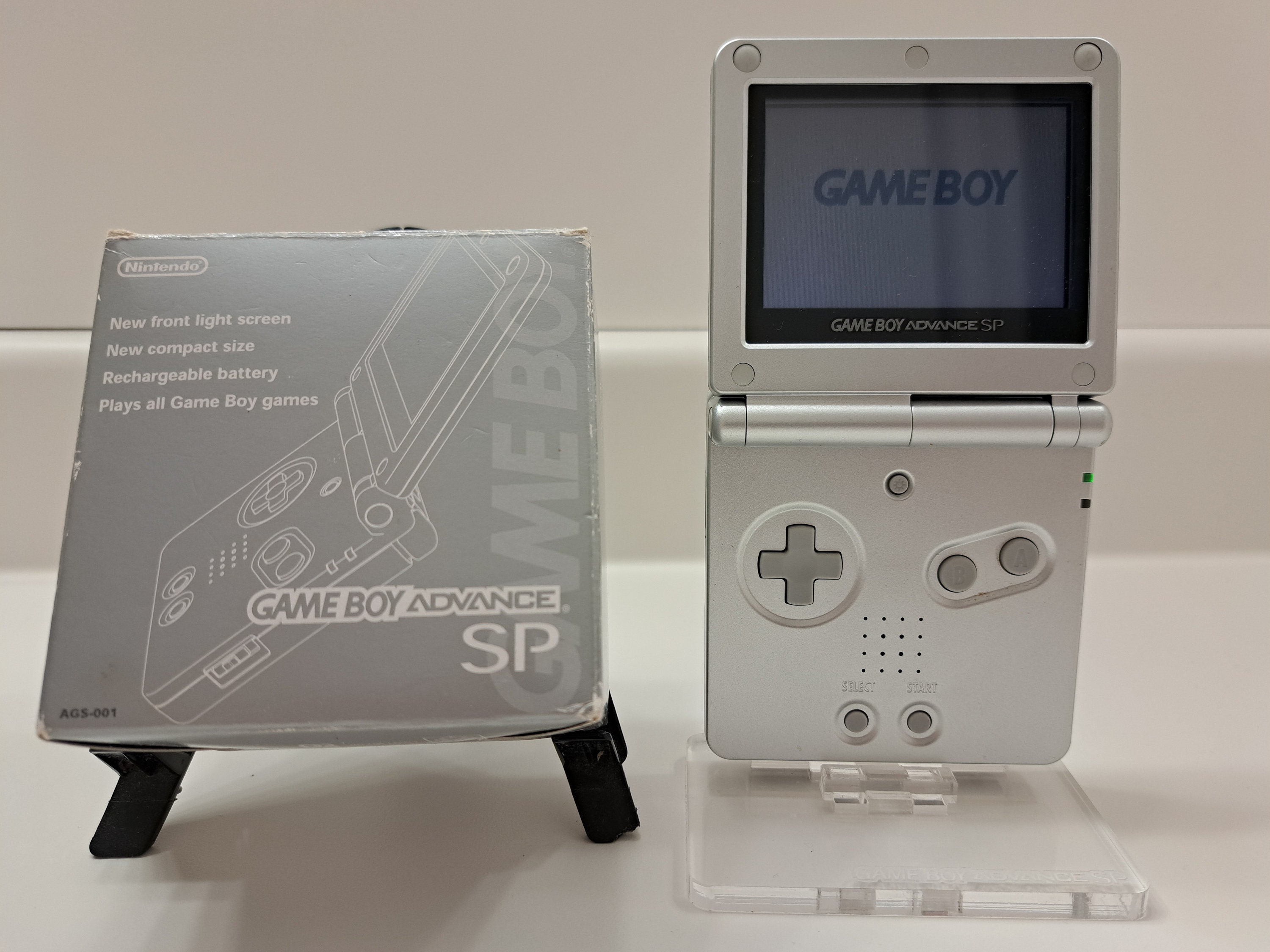 Nintendo GameBoy Advance SP GBA Game Boy SP Pearl Blue Handheld Console  With Charger and Box Works Great, Tested RARE 