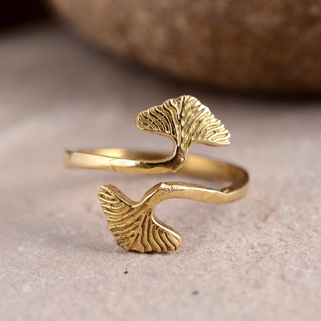 Ginkgo Leaf Gold Ring,dainty Ring,minimalist Ring,around Ginkgo Leaf