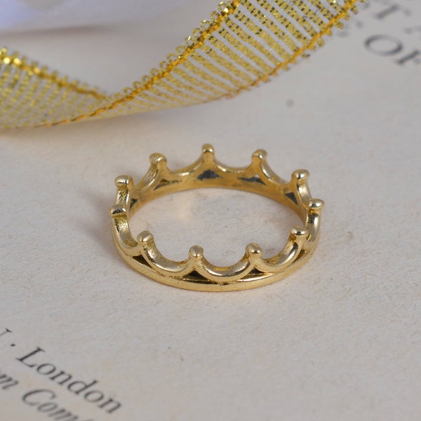 14K Yellow Gold Crown Ring, Gold Tiara Ring, Princess Crown Ring, Princess Gold Band, Gold Crown Ring, Solid Gold Queen Ring, Crown Ring