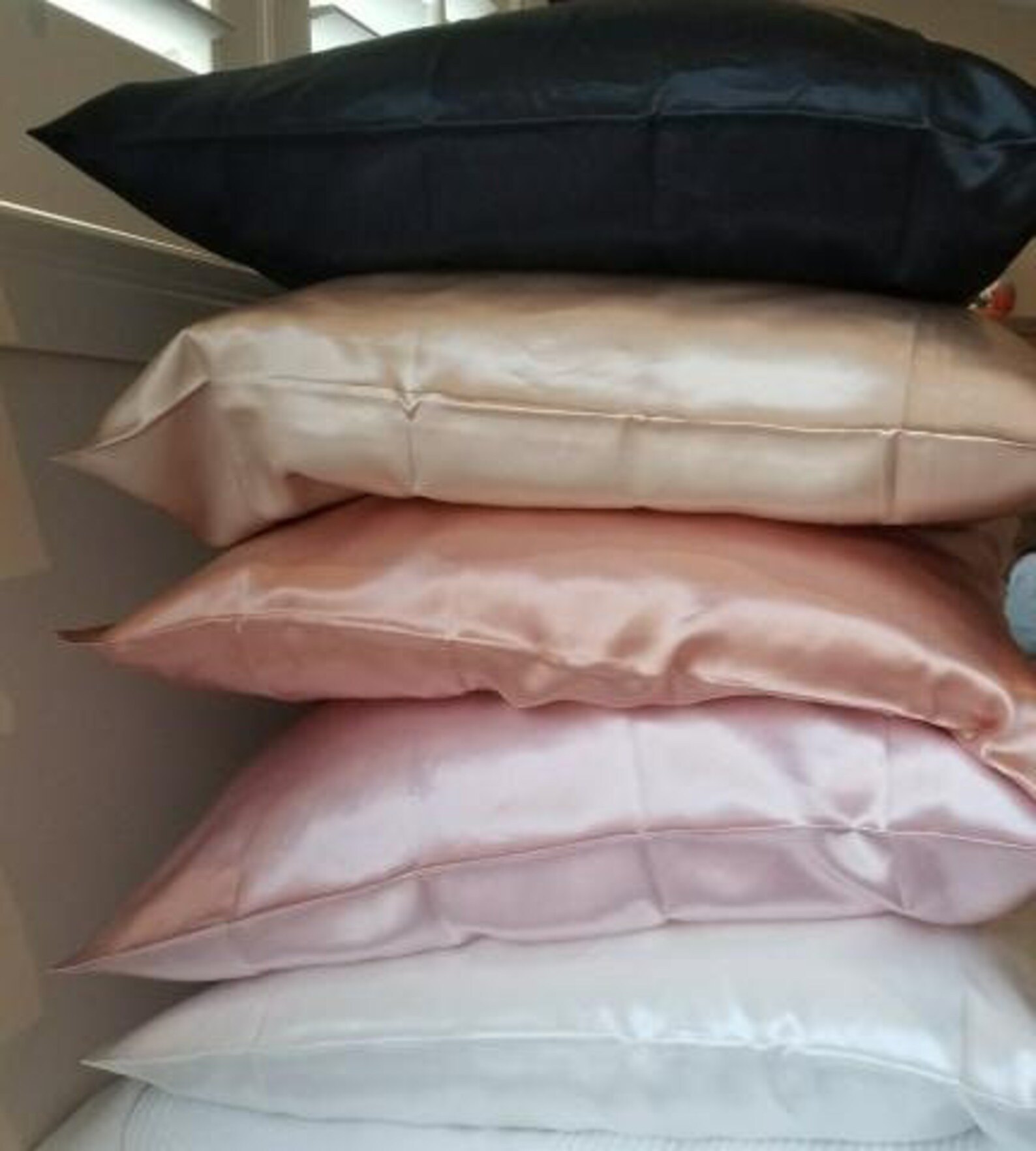 Rose Quartz face roller & Silk Pillowcase set Skincare Etsy