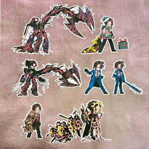 Puede incluir: Una colección de siete pegatinas de vinilo troqueladas con personajes de estilo anime en varias poses. Los diseños incluyen figuras con apéndices oscuros, dentados y acentuados en rojo, un personaje con un suéter navideño y motivos de engranajes.
