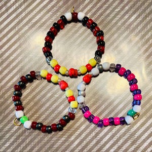 Sonic the Hedgehog Heroes Team Bracelets Kandi Jewelry Beaded Shadow Rouge the Bat E-123 Omega