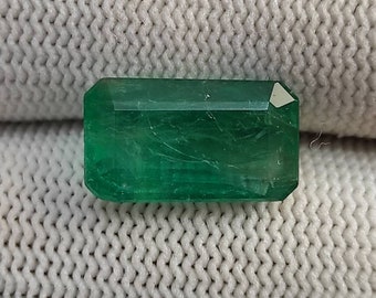 Natural Zambian Emerald  (7.65 ct) Emerald cut ,big size emerald