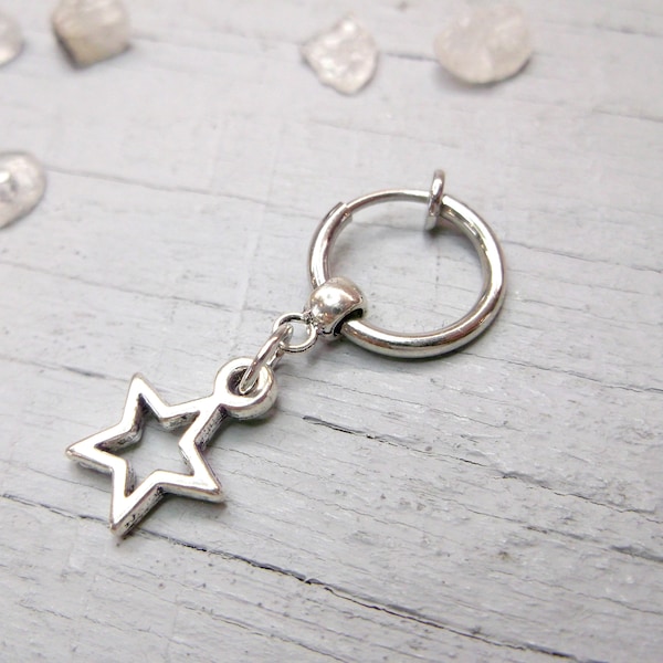 FROSTED STAR EARRINGS - SILVER main image 1