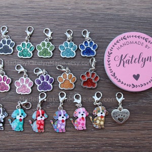Animal Paw Print, Dog Cat Best Friend Glitter Badge Reel Charm Badge Buddy Keychain Stitch Marker