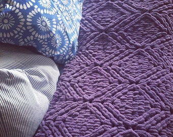 Blanket Pattern Download // PATTERN: 3-D Squares Geometric Blanket // Loop Yarn Pattern // Finger Knitting // Cozy Throw // Chunky Knit