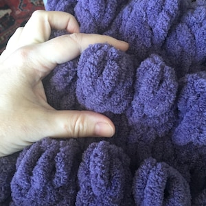 Blanket Pattern Download // PATTERN: Squishy Bubbles Baby Blanket // Loop Yarn Pattern // Finger Knitting // Cozy Throw // Chunky Knit Throw