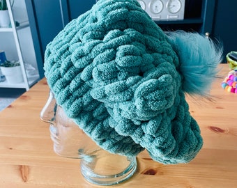 Soft Tam Hat with Removable Pom-Pom, Chunky Chenille Knit