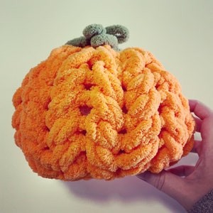 Pumpkin Pattern Download // PATTERN: Cable Pumpkin // Small Loop Yarn Project // Loop Yarn Pattern // Finger Knitting // Halloween // Fall