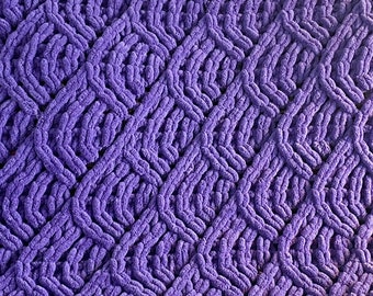 PATTERN: Overlapping Waves Blanket - Loop Yarn Finger Knitting (PDF Download)