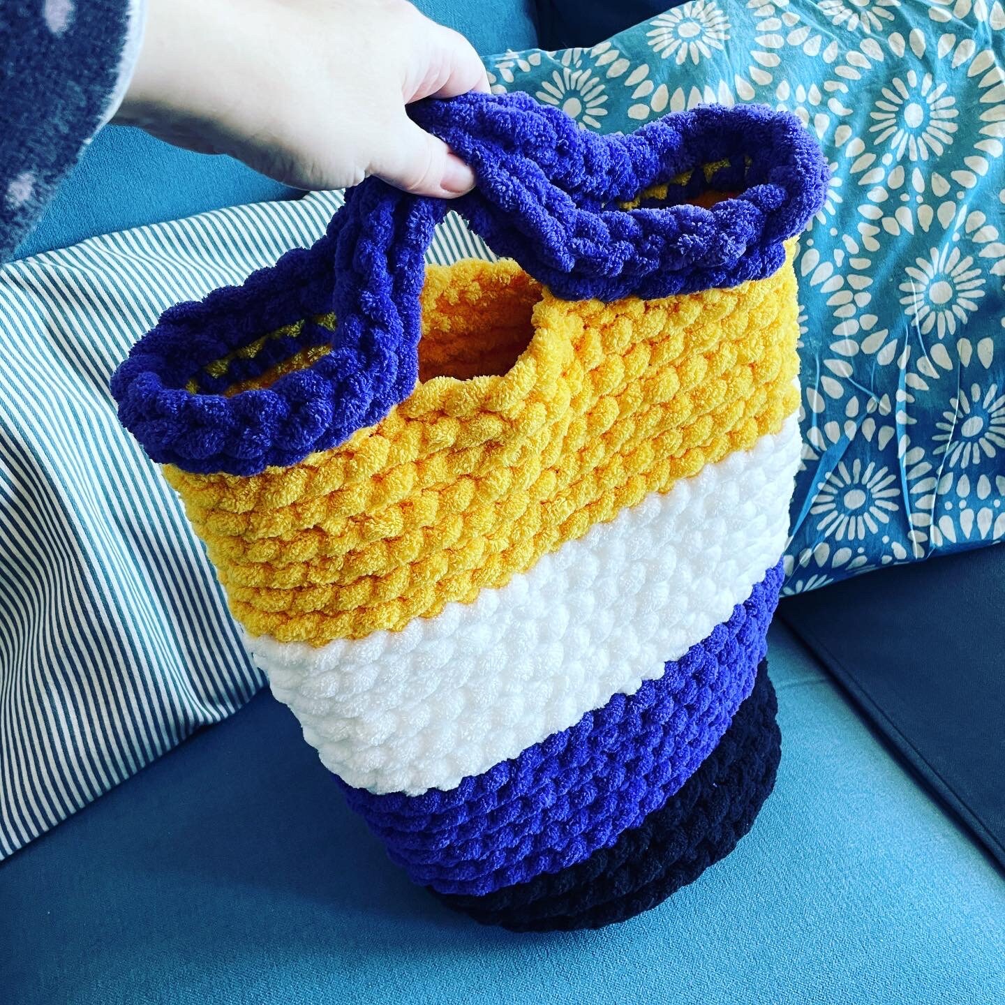 Knitted goods 2024