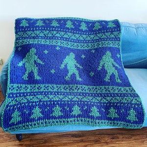 Blanket Pattern Download // PATTERN: Bigfoot Scandinavian Blanket // Alize Puffy More // Bernat Graph It // Loop Yarn Pattern // Sasquatch