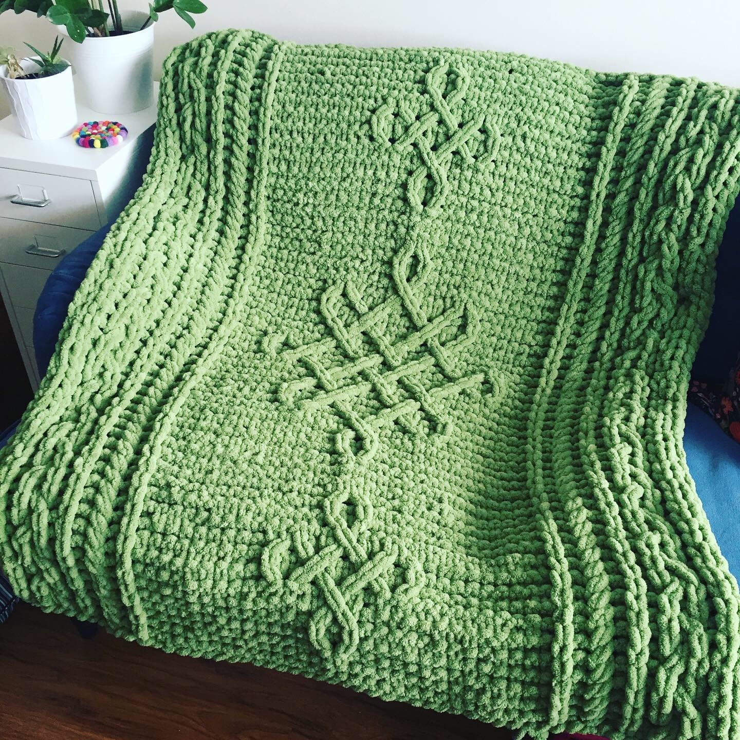 PATTERN: Fish Scale Blanket – ILoveMyBlanket