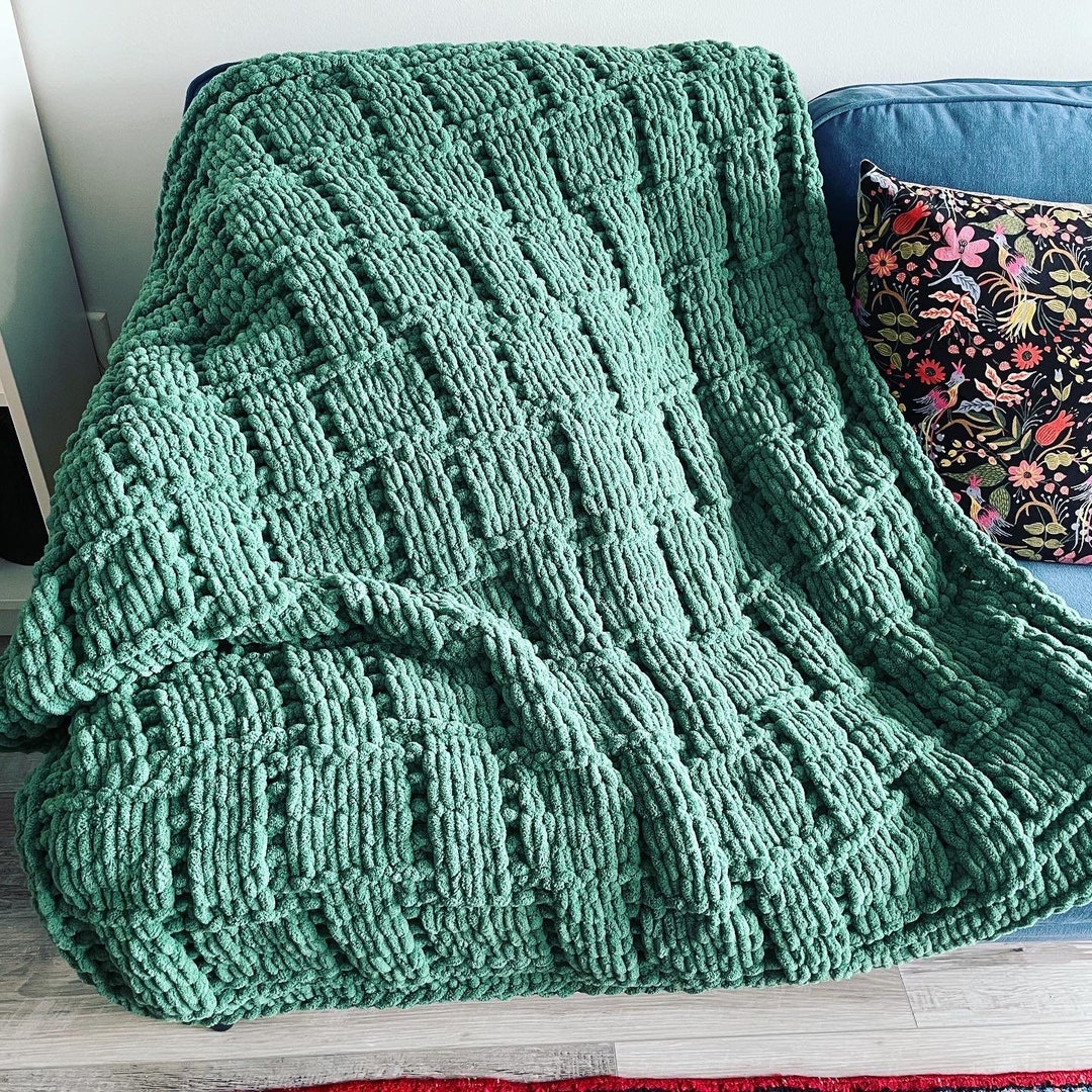 Blanket Pattern Download // PATTERN: Bamboo Geometric Blanket // Loop