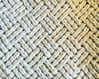 PATTERN: Diagonal Basket Weave Blanket - Loop Yarn Finger Knitting (PDF Download)